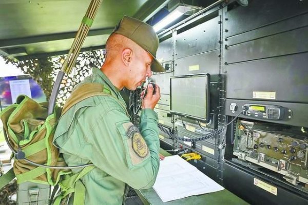 满盈网配资 特朗普授权CIA在委秘密行动 引发地区紧张局势升级